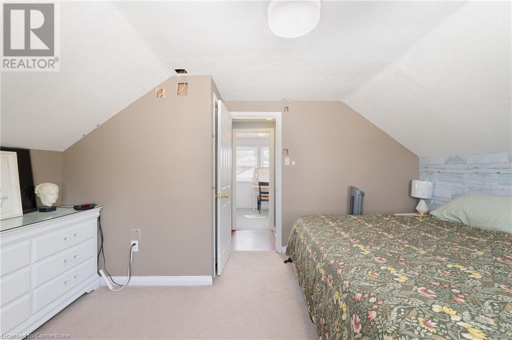 325 Simpson Avenue, Welland, Ontario  L3B 4Y7 - Photo 21 - 40676901