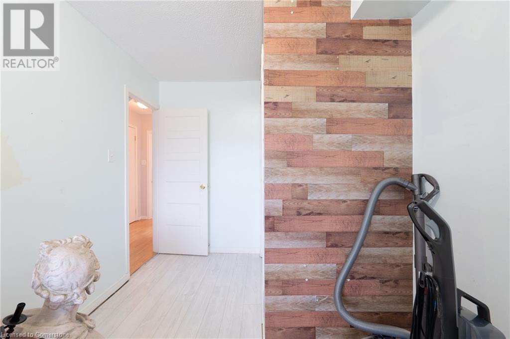 325 Simpson Avenue, Welland, Ontario  L3B 4Y7 - Photo 28 - 40676901