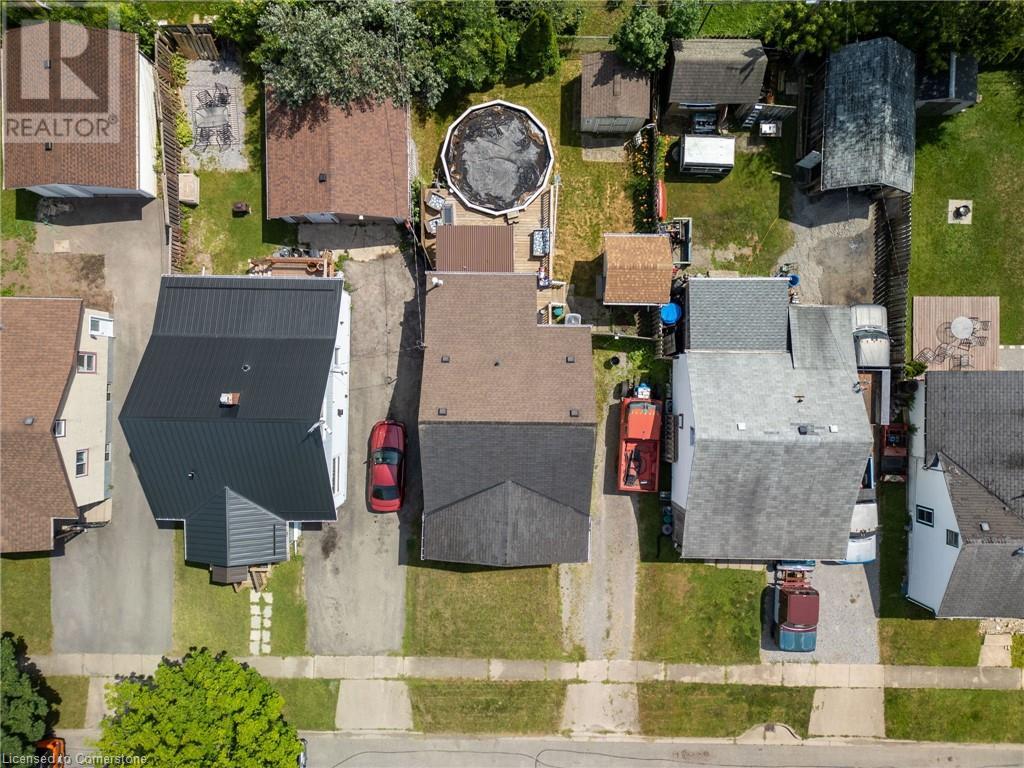 325 Simpson Avenue, Welland, Ontario  L3B 4Y7 - Photo 37 - 40676901