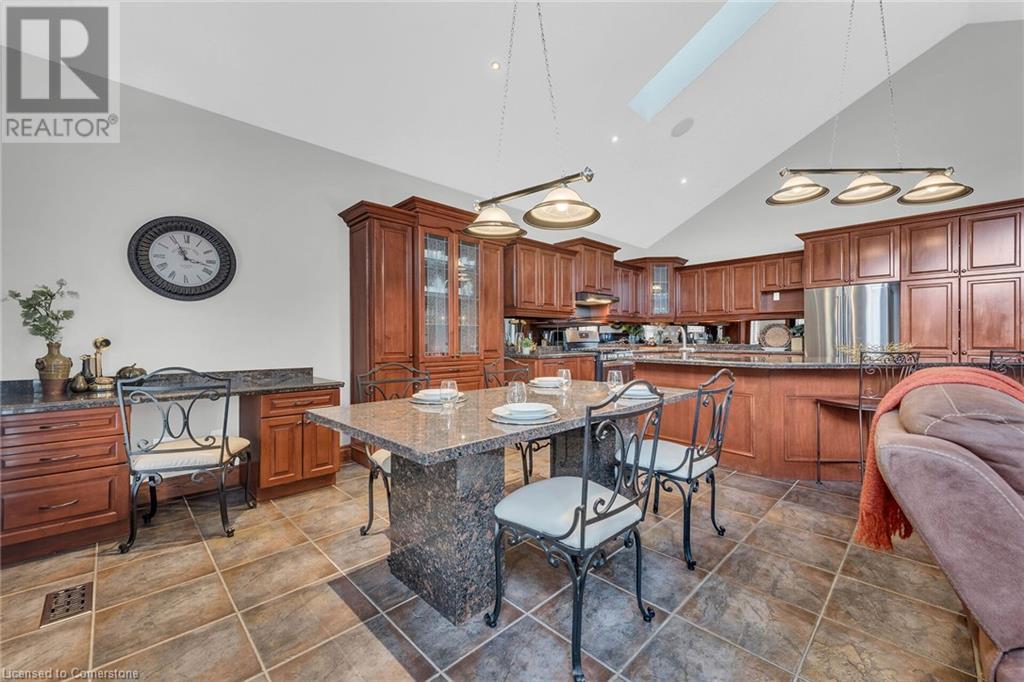 117 Christopher DriveHamilton, Ontario  L9B 1G6 - Photo 15 - 40676121