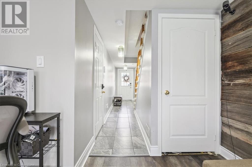 470 Beach Boulevard Unit# 51, Hamilton, Ontario  L8H 6X2 - Photo 7 - 40676817