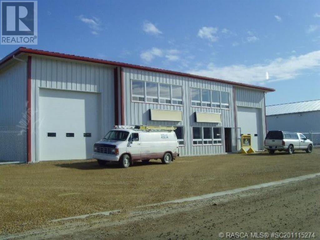 Bay 1 & 2, 42 Hygrade Crescent, Drumheller, Alberta  T0J 0Y0 - Photo 1 - A2172517