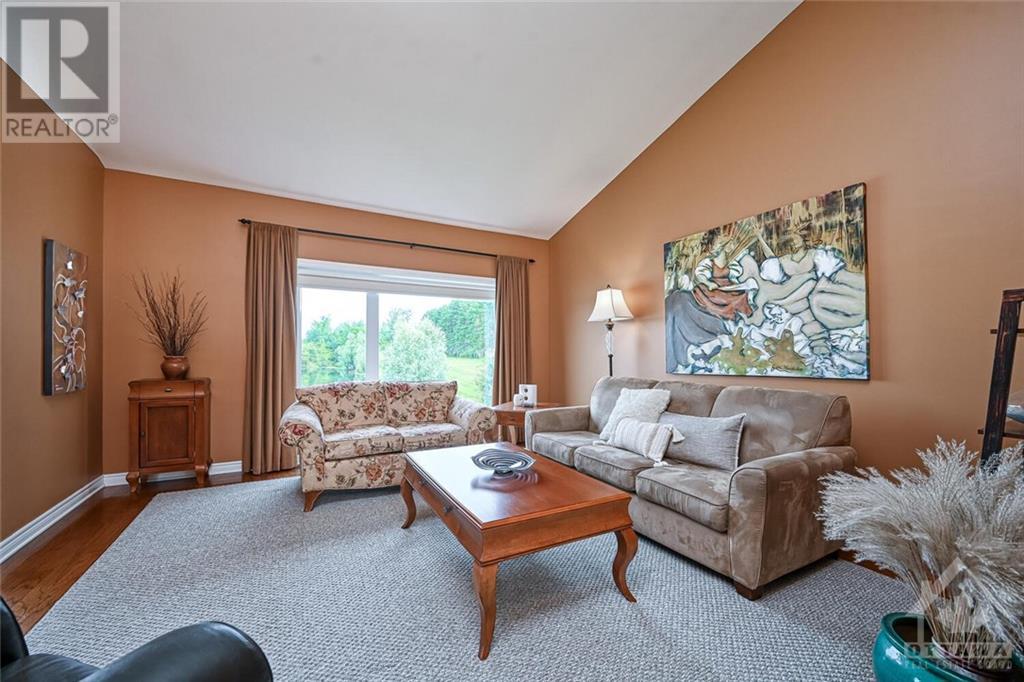 2158 Old Prescott RoadOttawa, Ontario  K4P 1L9 - Photo 6 - X9519740
