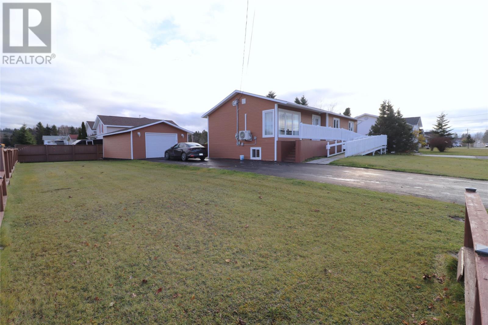 98 High Street, Deer Lake, Newfoundland & Labrador  A8A 1N8 - Photo 4 - 1279590