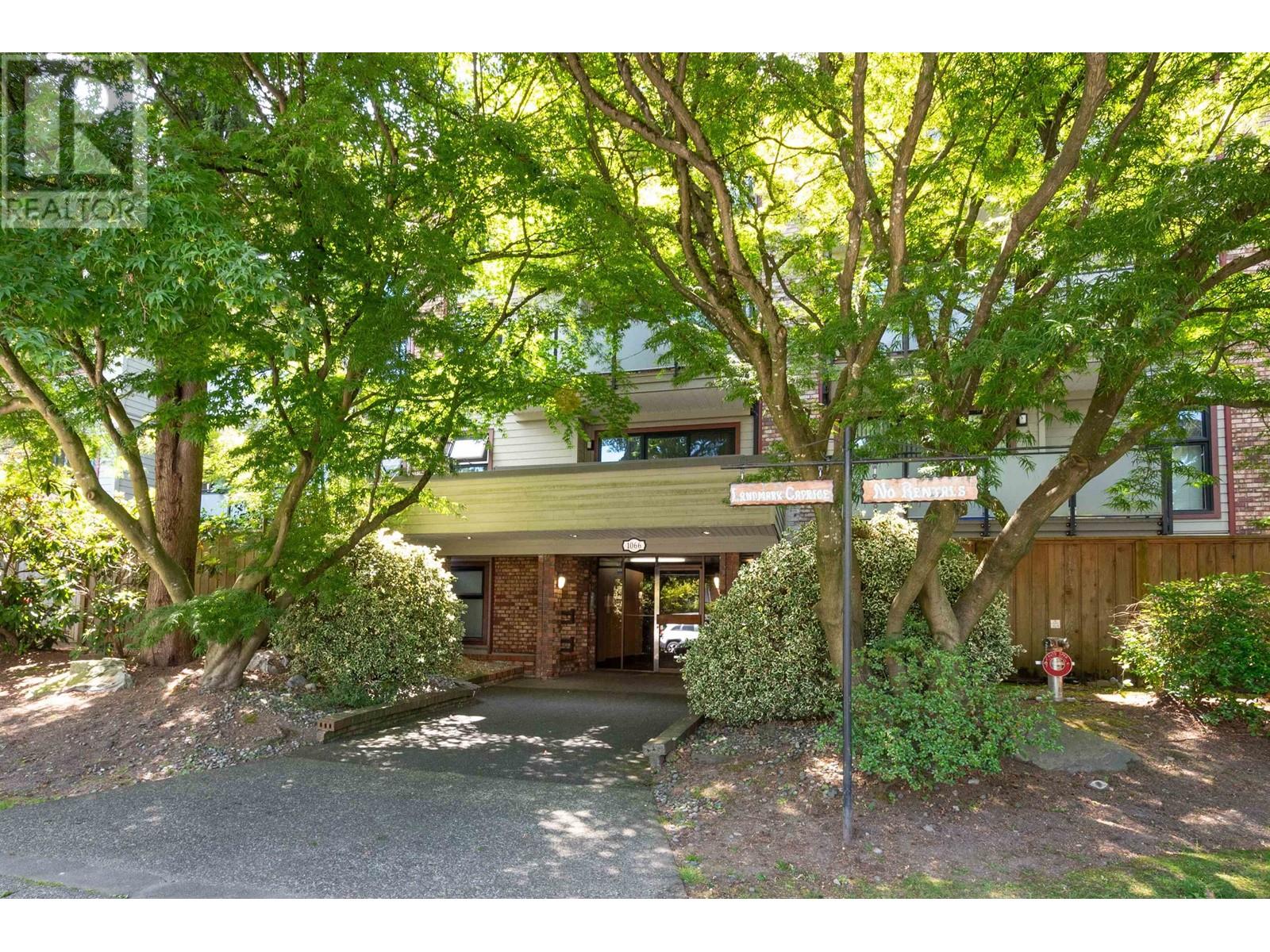 202 1066 E 8th Avenue, Vancouver, British Columbia V5T 1T9 - Photo 2 - R2943150