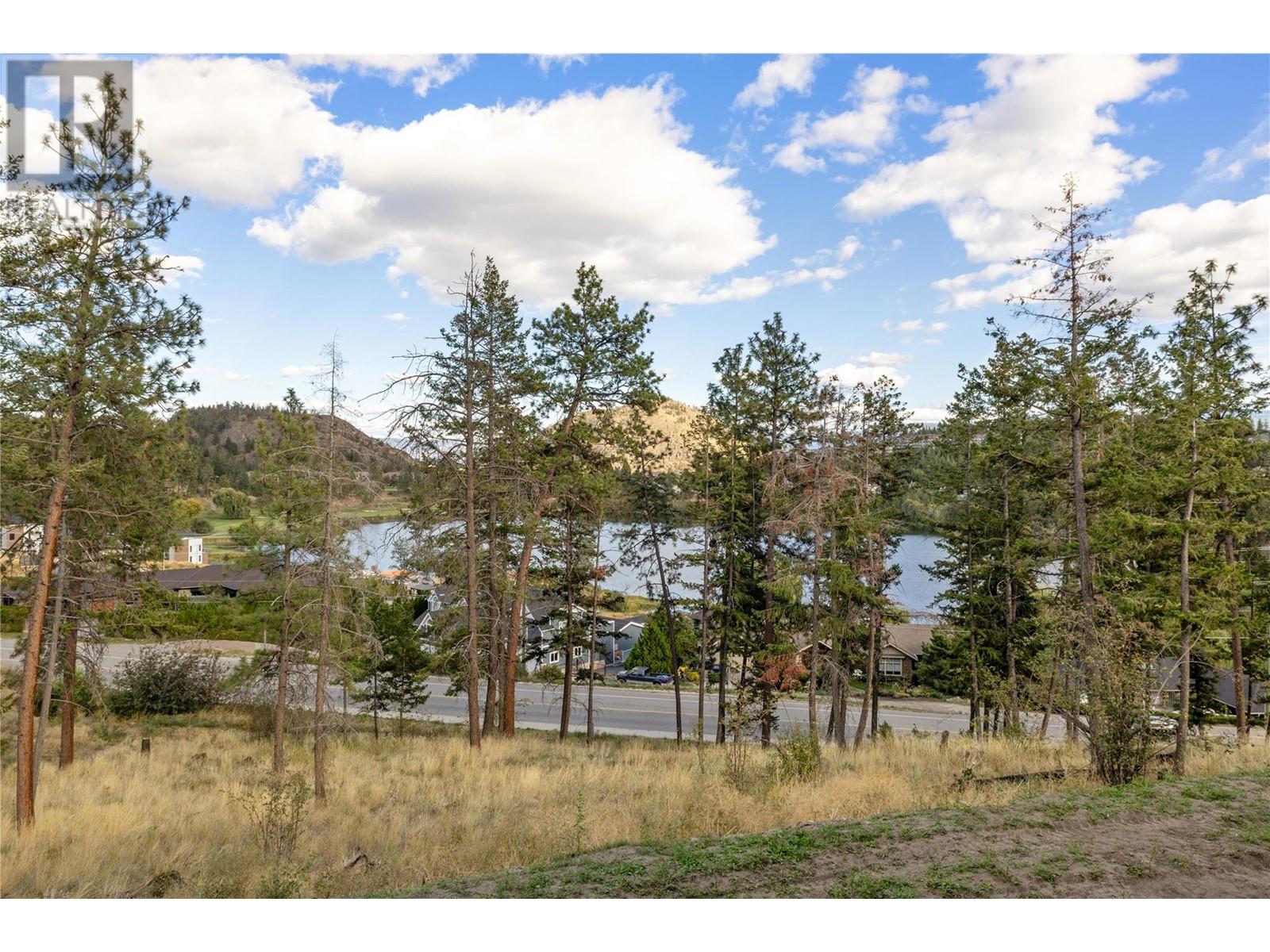 2835 Canyon Crest Drive Unit# 5 West Kelowna