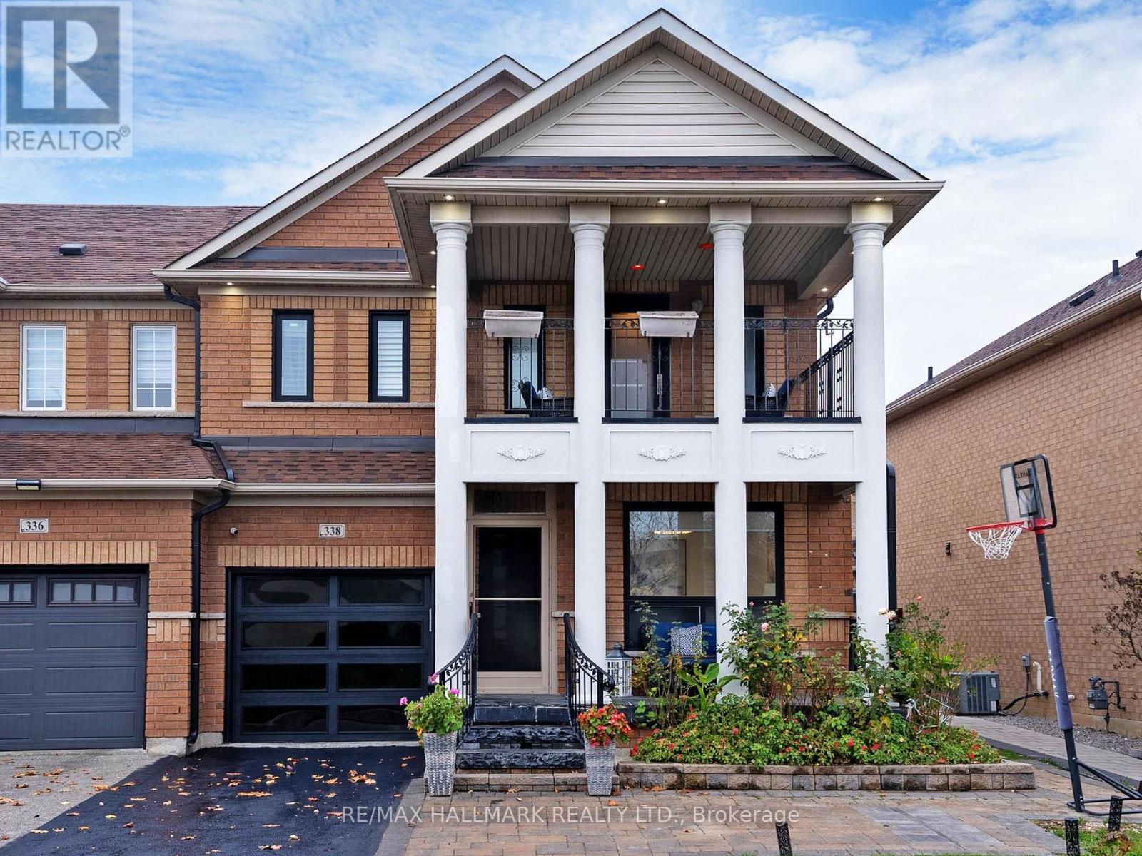 338 HAWKVIEW BOULEVARD, Vaughan, Ontario