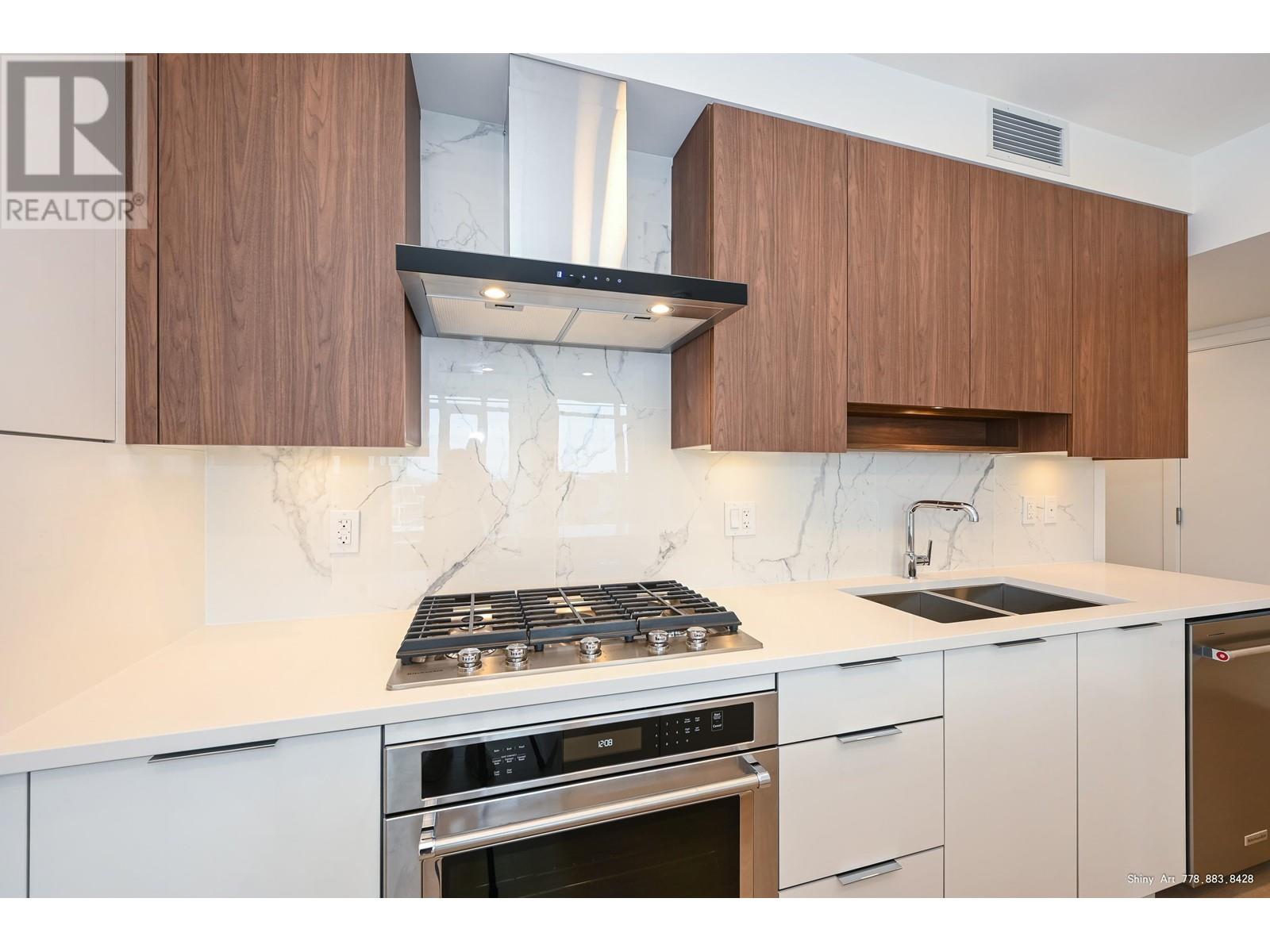 405 7769 Park Crescent, Burnaby, British Columbia  V3N 0J7 - Photo 9 - R2943613