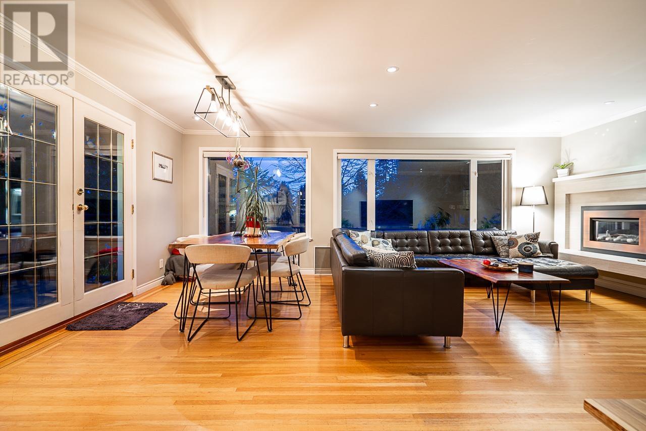 1358 E 14th Street, North Vancouver, British Columbia  V7J 1K4 - Photo 10 - R2939189