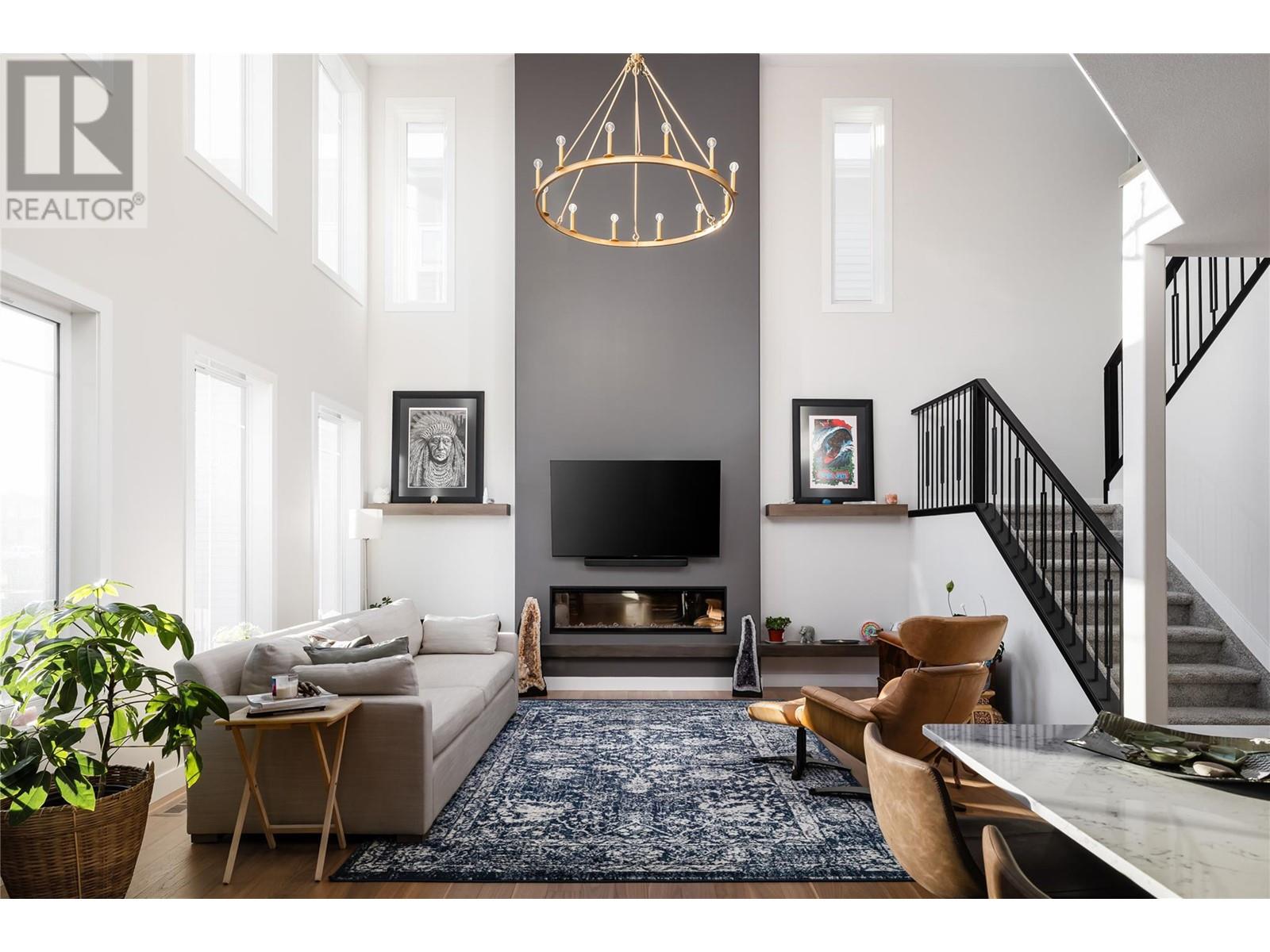 Property at 185 Sarsons Drive image 4
