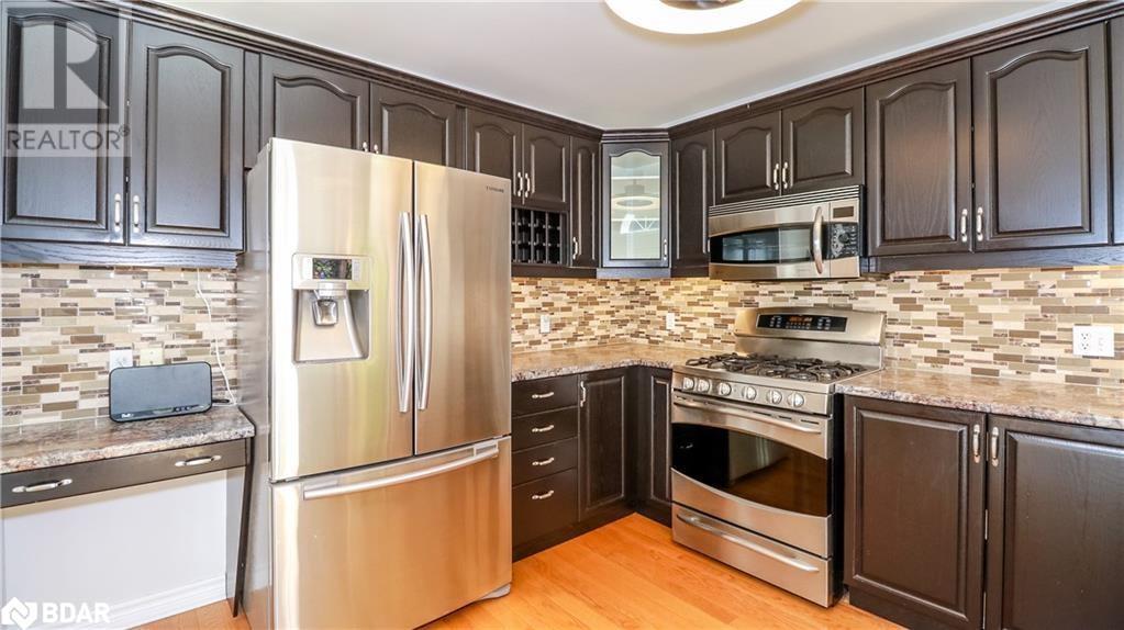 156 Columbia Road, Barrie, Ontario  L4N 8E3 - Photo 10 - 40676893