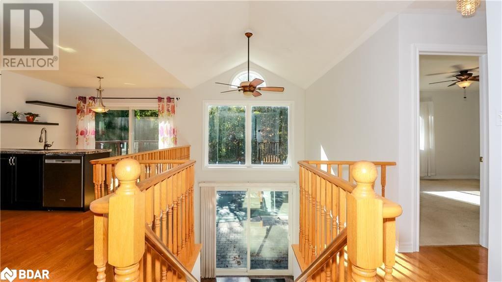 156 Columbia Road, Barrie, Ontario  L4N 8E3 - Photo 15 - 40676893