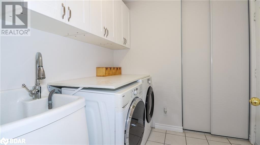 156 Columbia Road, Barrie, Ontario  L4N 8E3 - Photo 17 - 40676893