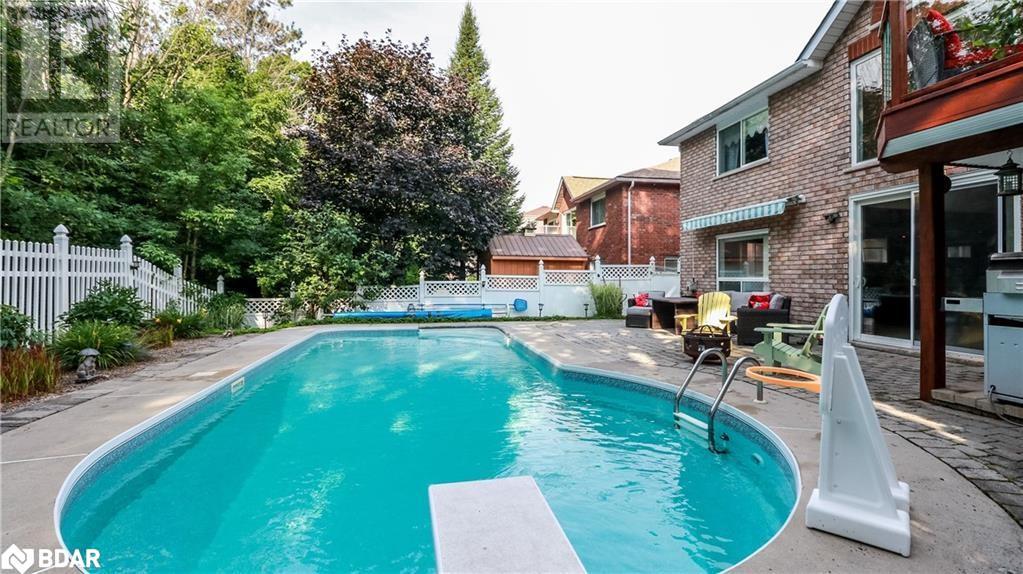 156 Columbia Road, Barrie, Ontario  L4N 8E3 - Photo 6 - 40676893