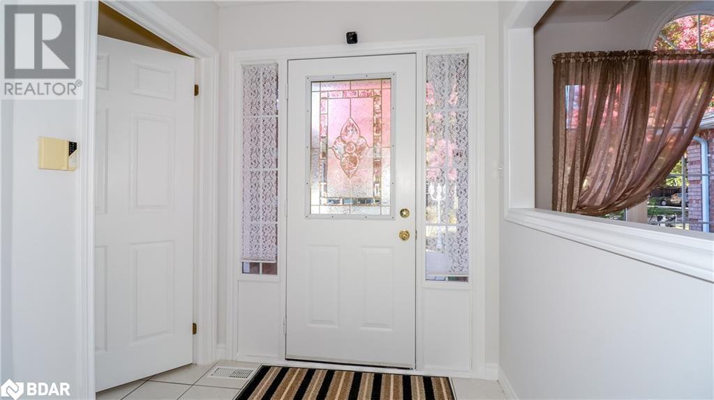 156 Columbia Road, Barrie, Ontario  L4N 8E3 - Photo 8 - 40676893