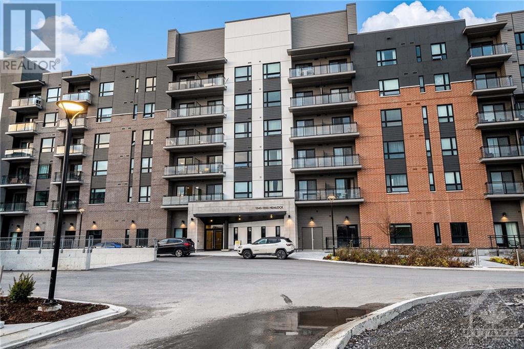 1350 HEMLOCK ROAD UNIT#607, Ottawa, Ontario