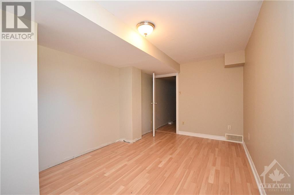 55 Glendale Avenue, Ottawa, Ontario  K1S 1W3 - Photo 14 - X10423185