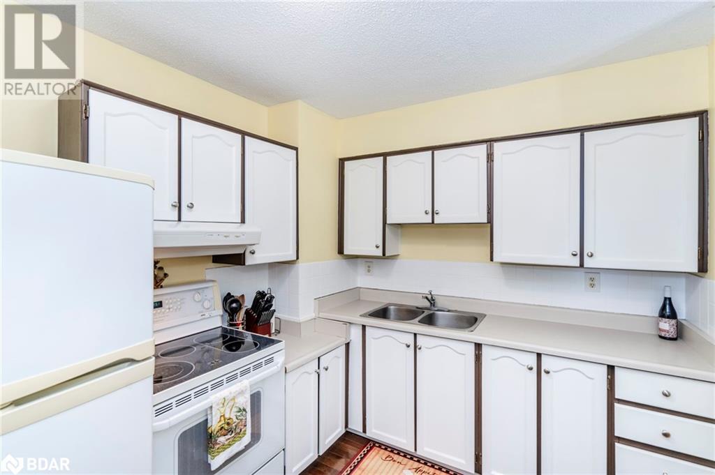 63 Ferris Lane Unit# J5, Barrie, Ontario  L4M 5C4 - Photo 5 - 40677086