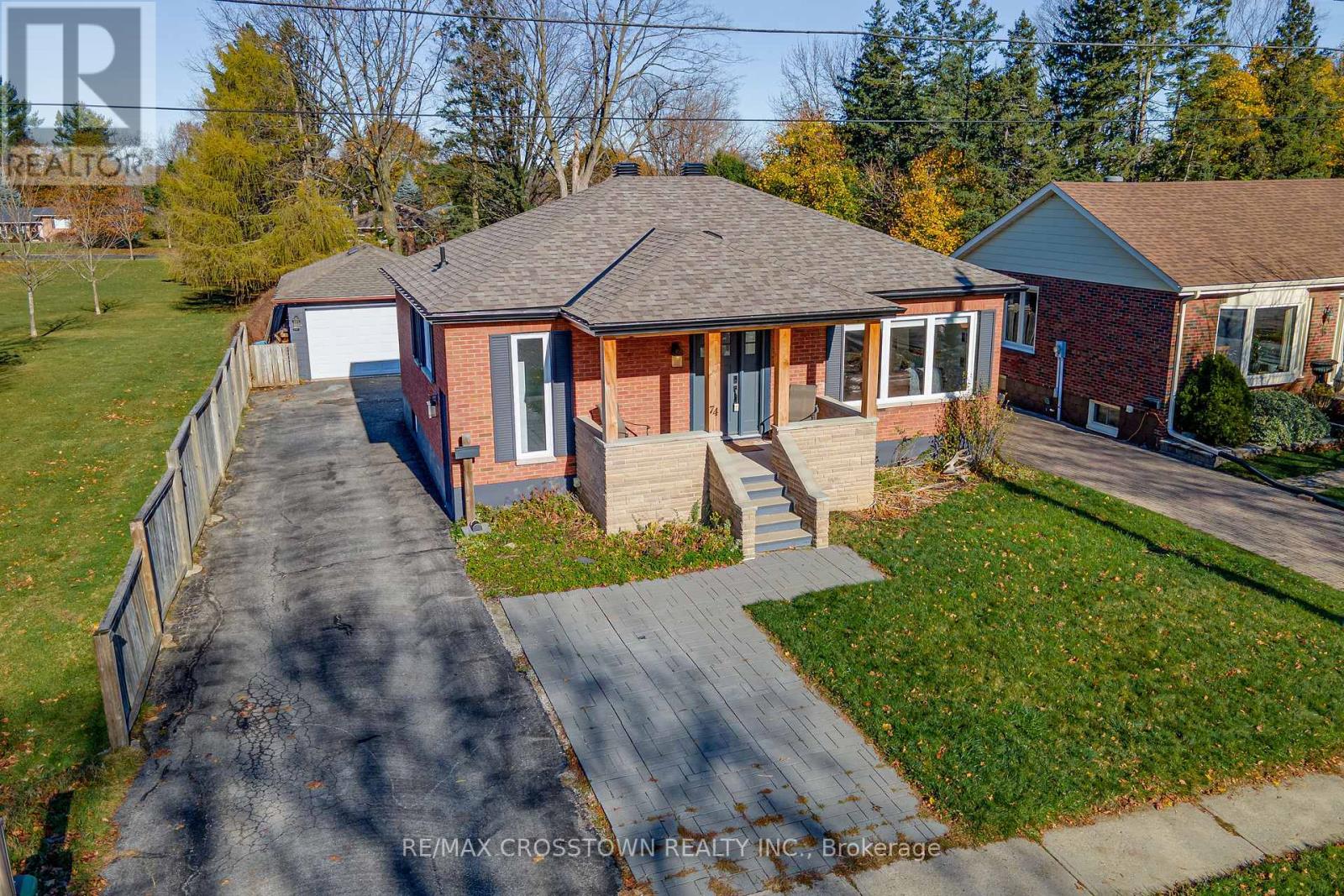 74 STRABANE AVENUE, barrie (codrington), Ontario