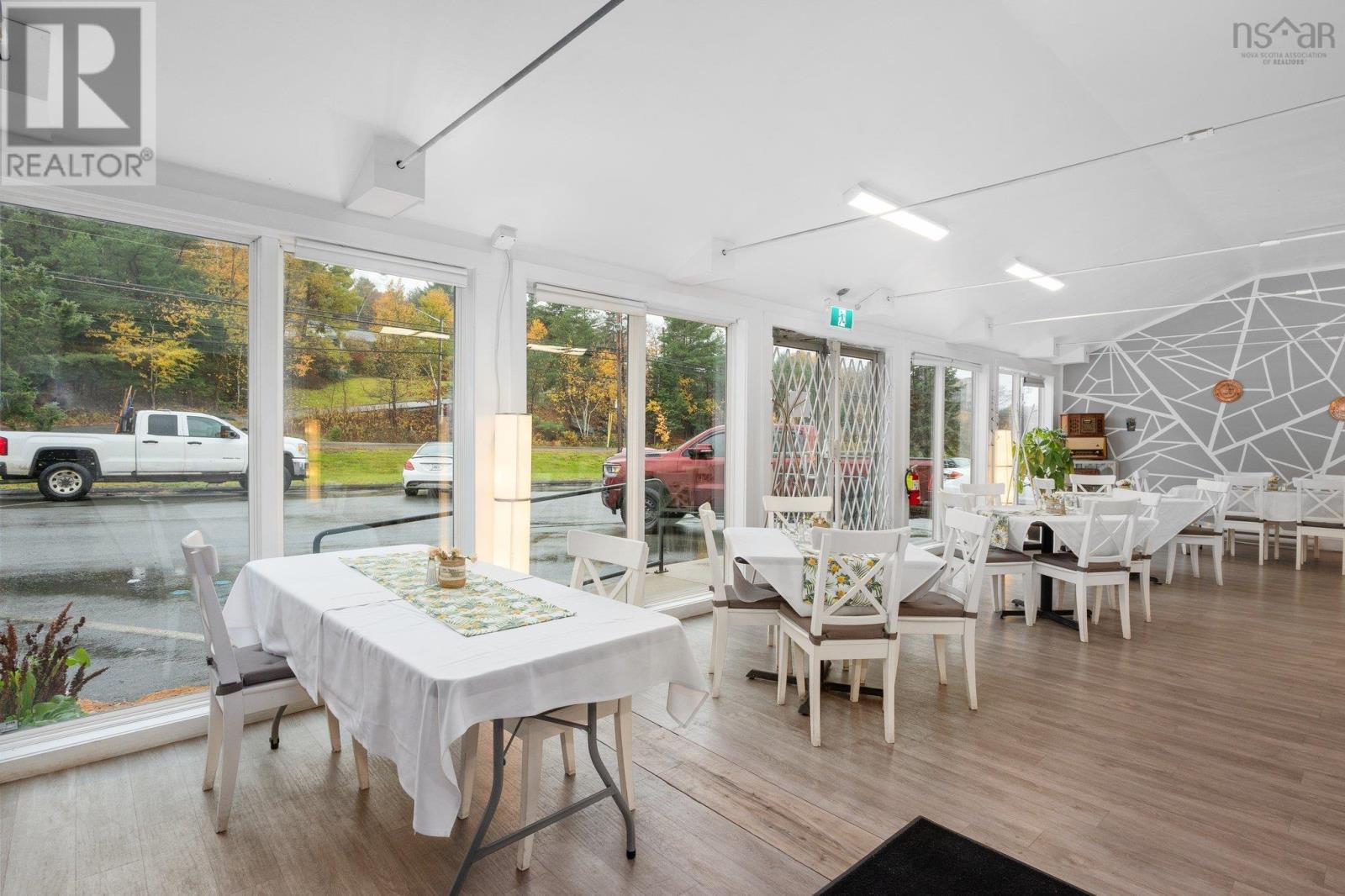 805/807 Bedford Highway, Halifax, Nova Scotia  B4A 1A4 - Photo 16 - 202426550