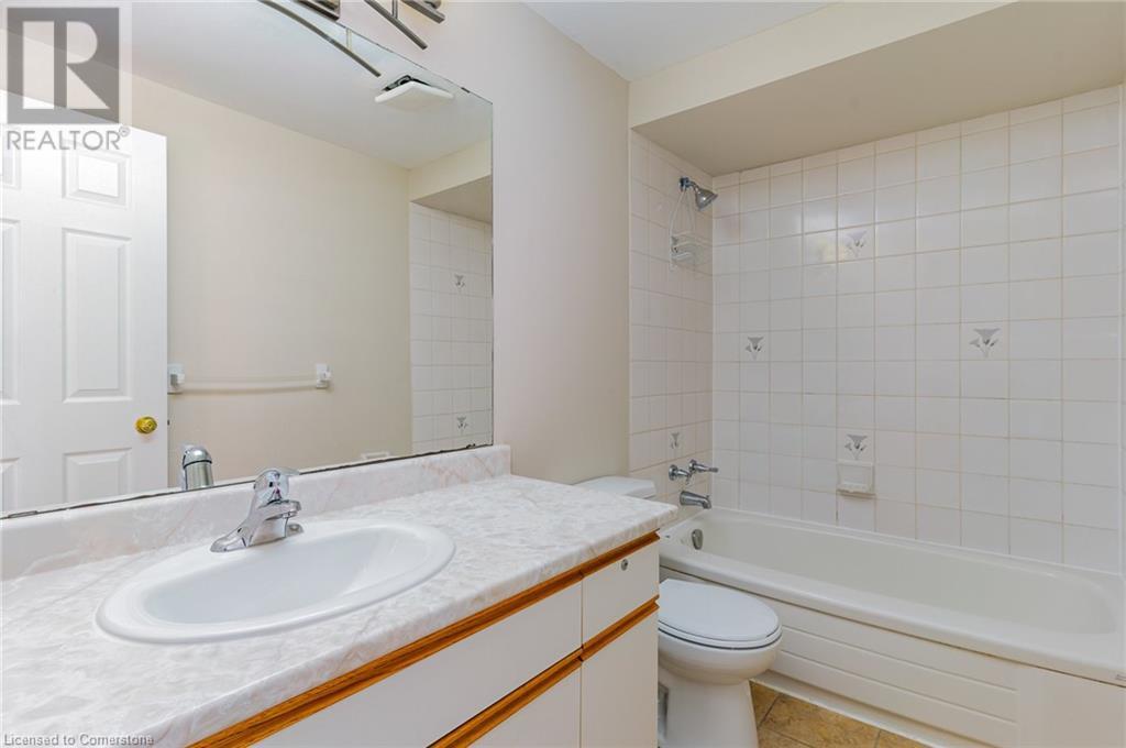 72 Stone Church Road W Unit# 18, Hamilton, Ontario  L9B 2H6 - Photo 20 - 40676302