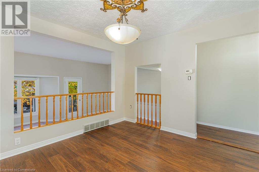 72 Stone Church Road W Unit# 18, Hamilton, Ontario  L9B 2H6 - Photo 8 - 40676302