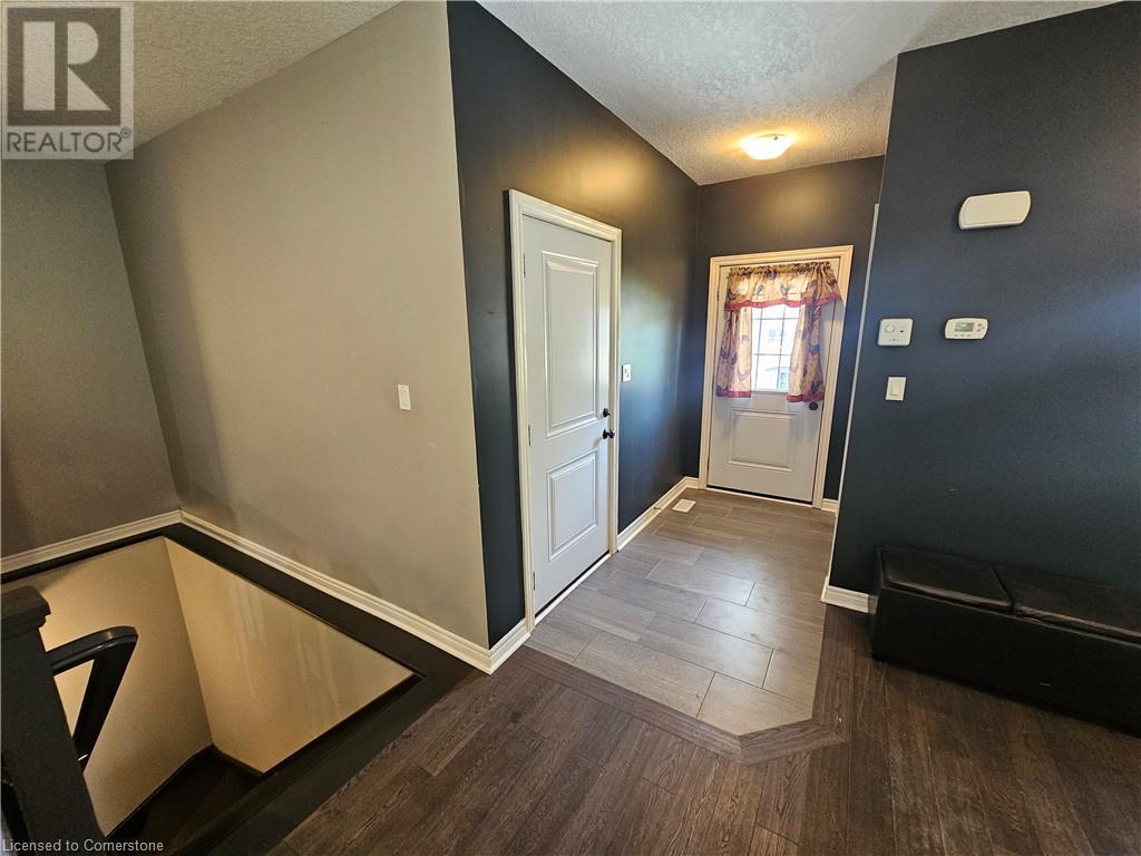 26 Ann Street S, Clifford, Ontario  N0G 1M0 - Photo 5 - 40628492