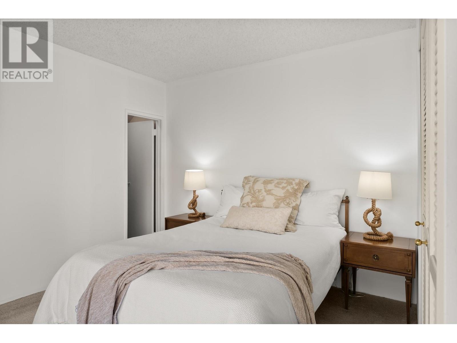 328 Wethersfield Drive, Vancouver, British Columbia  V5X 4N1 - Photo 21 - R2937977