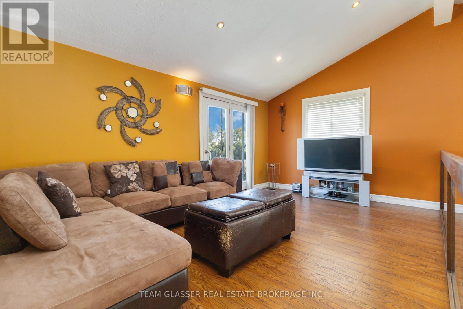 6571 Carroll Drive, Southwest Middlesex, Ontario  N0L 1T0 - Photo 11 - X10422511