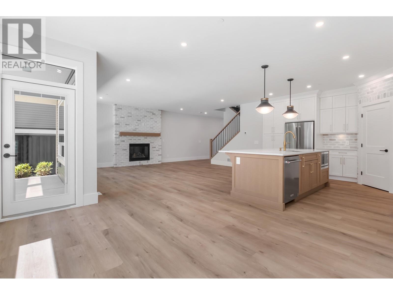 13556 BIRDTAIL DRIVE