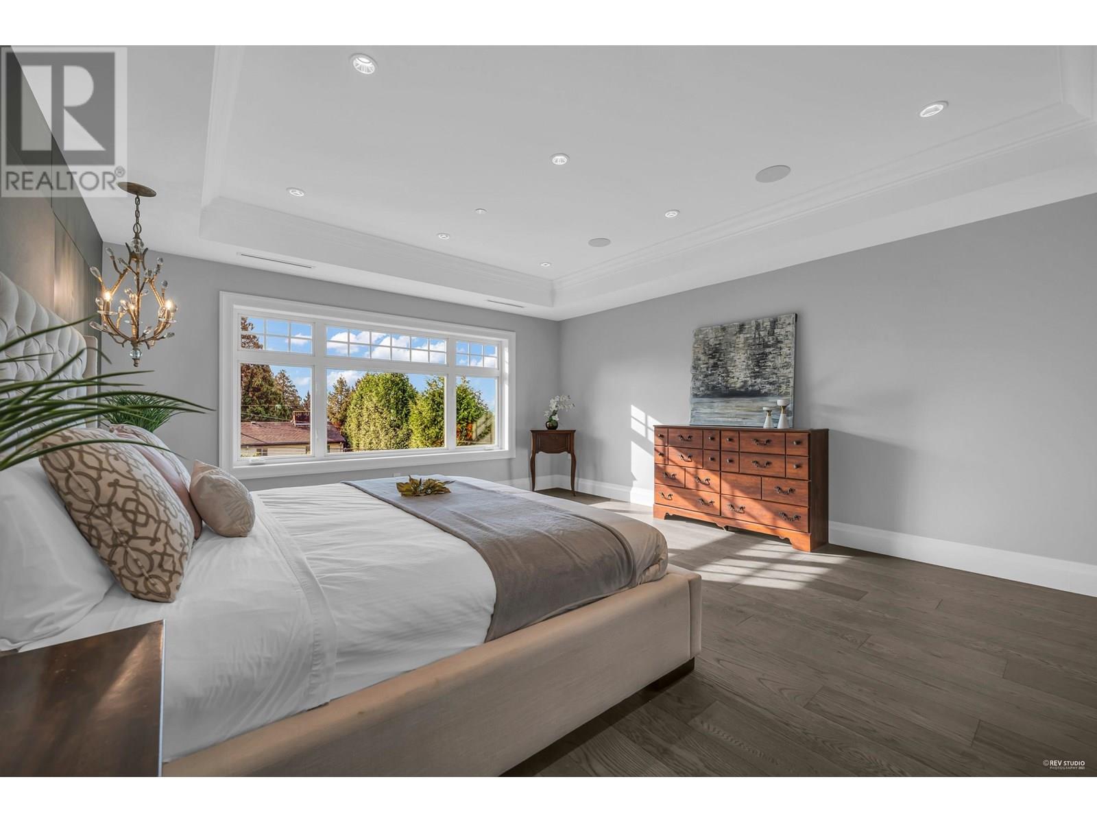 Listing Picture 16 of 39 : 3070 W 44TH AVENUE, Vancouver / 溫哥華 - 魯藝地產 Yvonne Lu Group - MLS Medallion Club Member