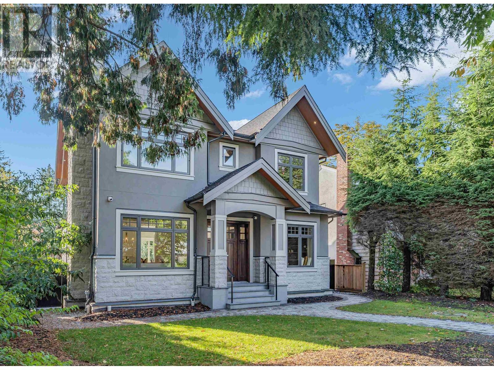 Property at 3070 W 44TH AVENUE image 3