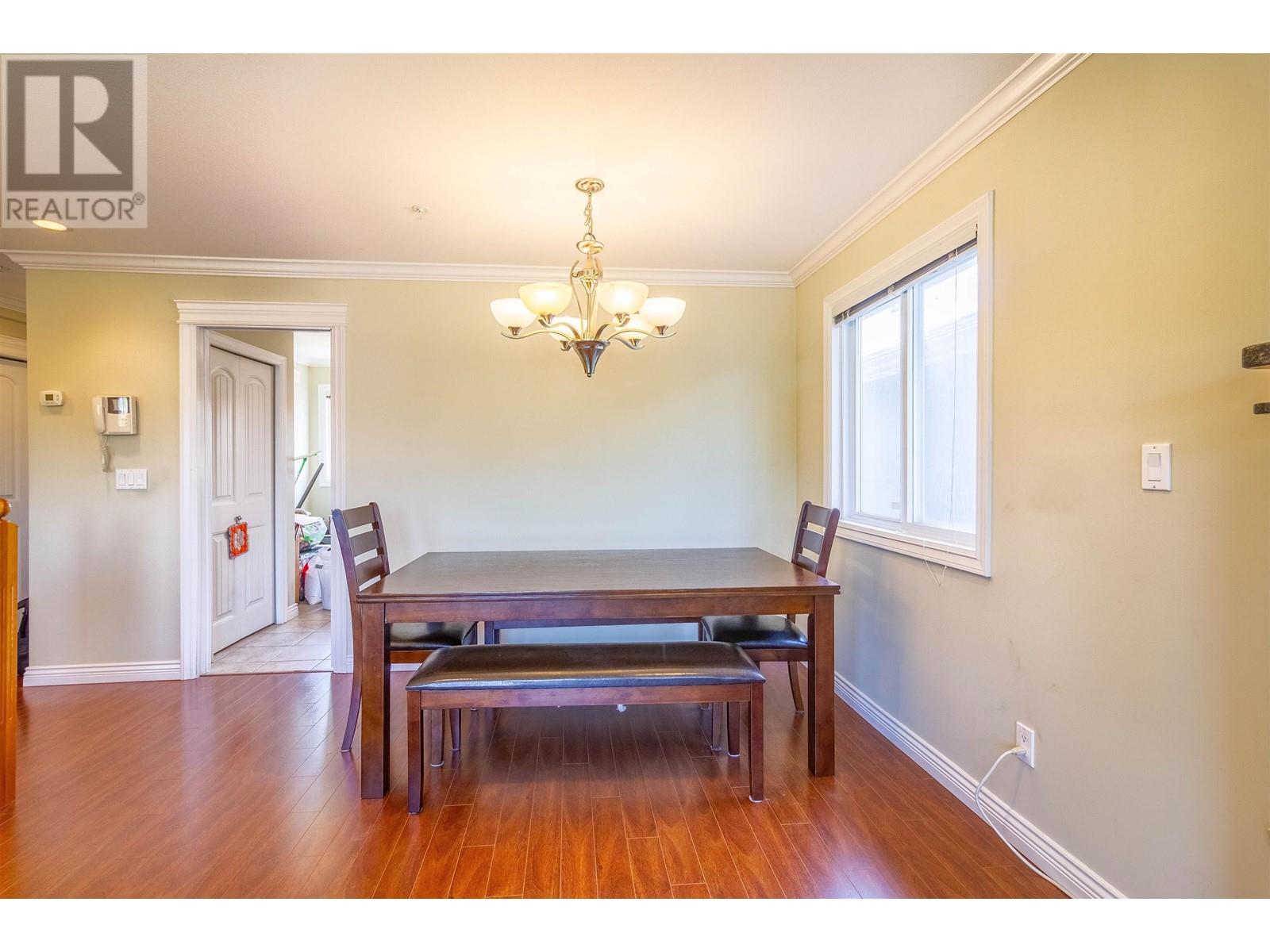 Listing Picture 6 of 36 : 1150 E 41ST AVENUE, Vancouver / 溫哥華 - 魯藝地產 Yvonne Lu Group - MLS Medallion Club Member