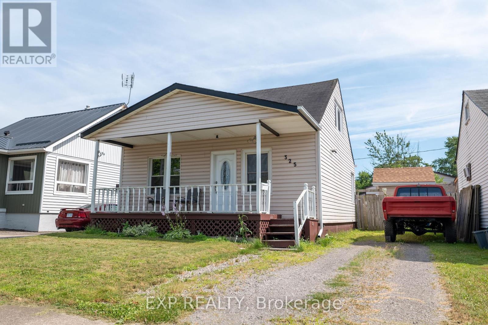 Property at 325 SIMPSON AVENUE image 2