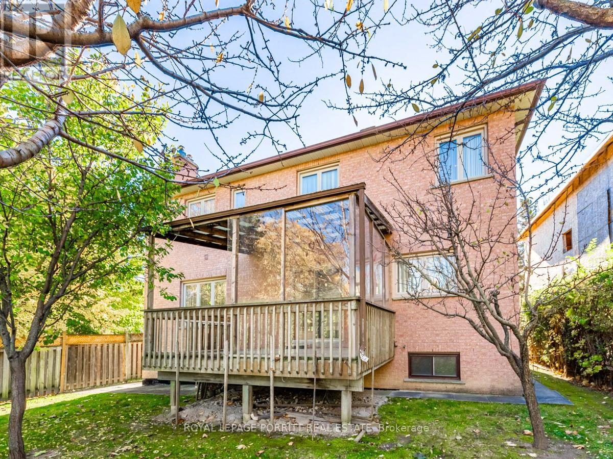 8 Lovilla Boulevard, Toronto, Ontario  M9M 1C3 - Photo 39 - W10422603