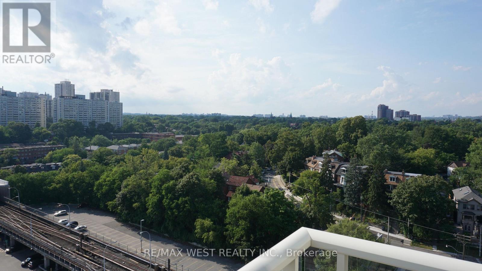 1006 - 1638 Bloor Street W, Toronto, Ontario  M6P 0A6 - Photo 9 - W10422621