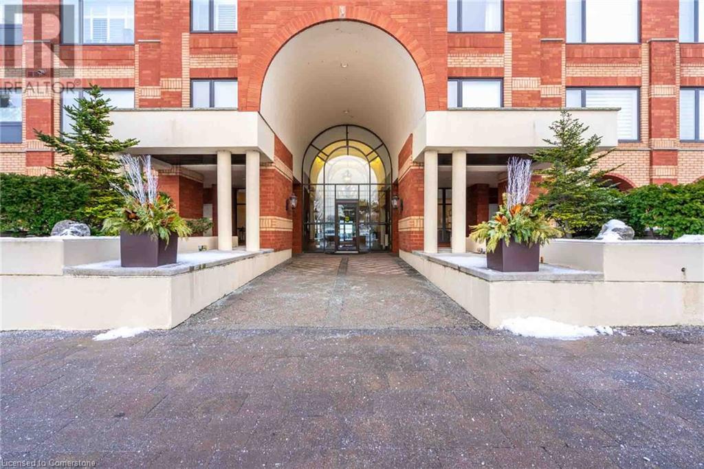 5340 Lakeshore Road Unit# 406, Burlington, Ontario  L7L 7A8 - Photo 3 - 40677313