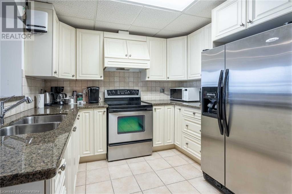 5340 Lakeshore Road Unit# 406, Burlington, Ontario  L7L 7A8 - Photo 32 - 40677313