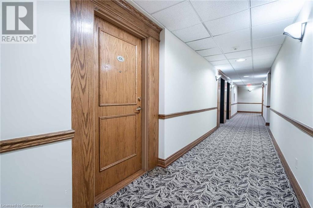 5340 Lakeshore Road Unit# 406, Burlington, Ontario  L7L 7A8 - Photo 6 - 40677313