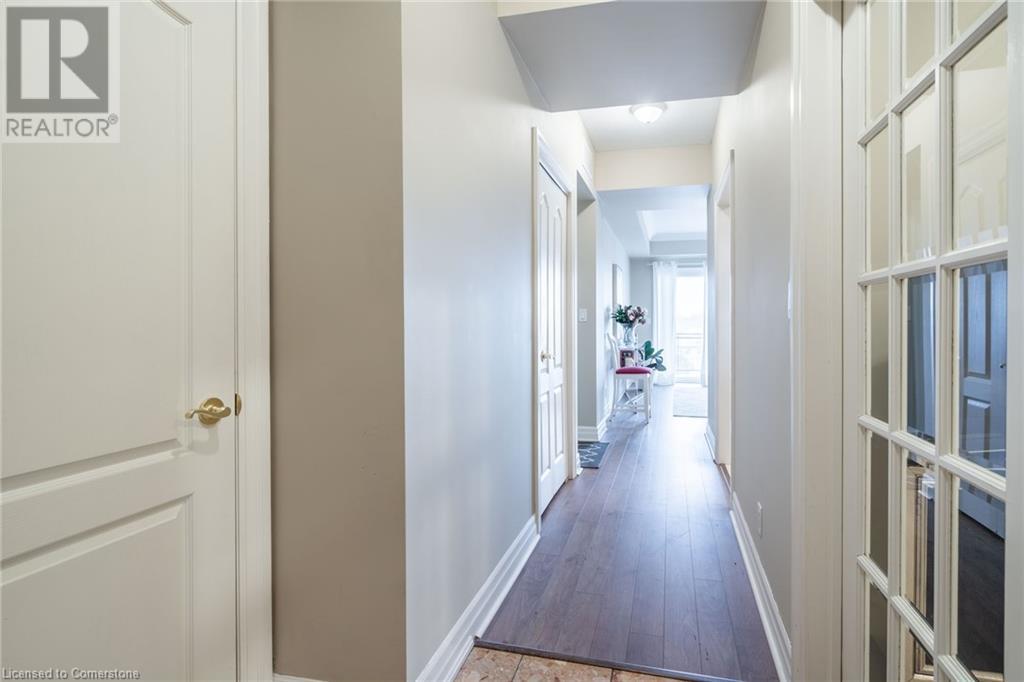 5340 Lakeshore Road Unit# 406, Burlington, Ontario  L7L 7A8 - Photo 9 - 40677313