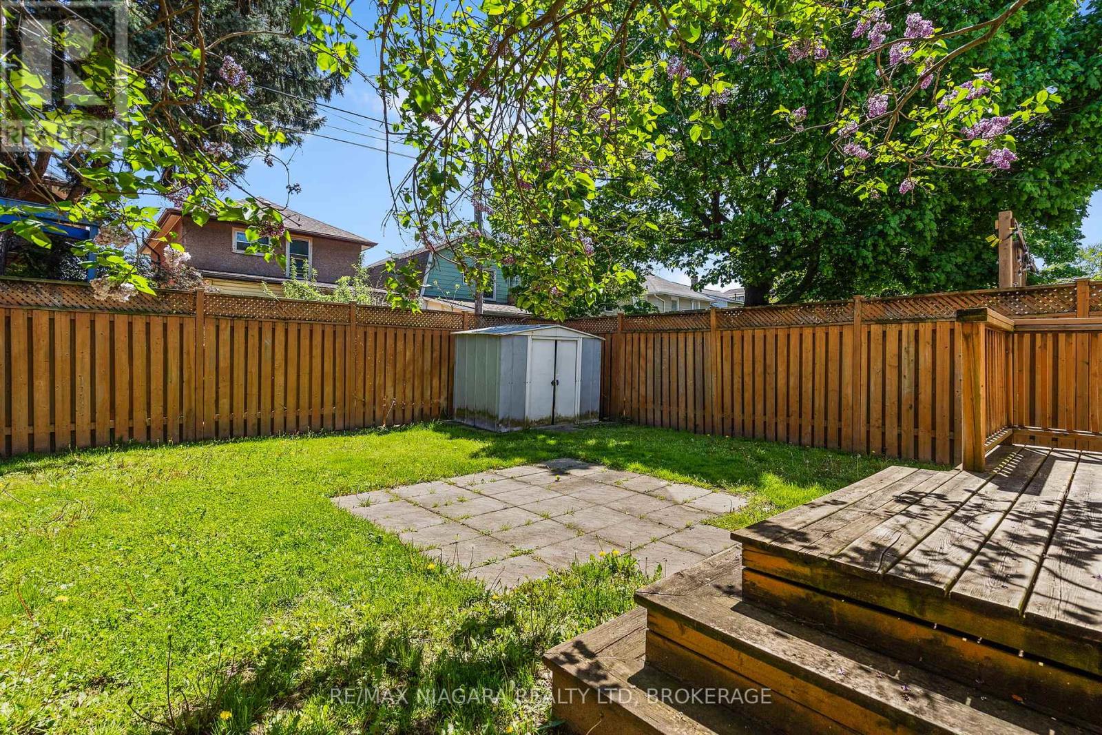 78 Chaplin Avenue E, St. Catharines, Ontario  L2R 2E7 - Photo 24 - X10422758