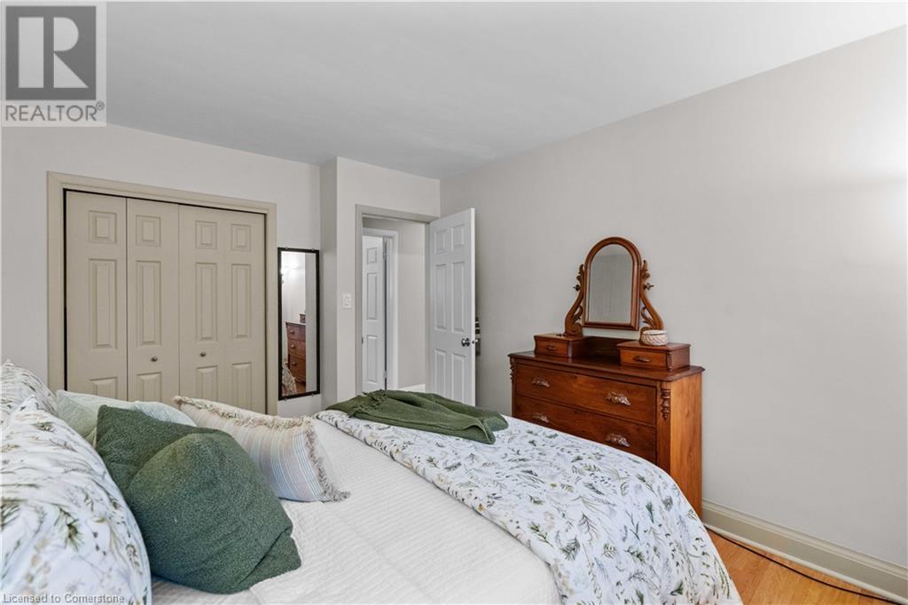2182 Clarendon Park DriveBurlington, Ontario  L7R 1X1 - Photo 18 - 40677361