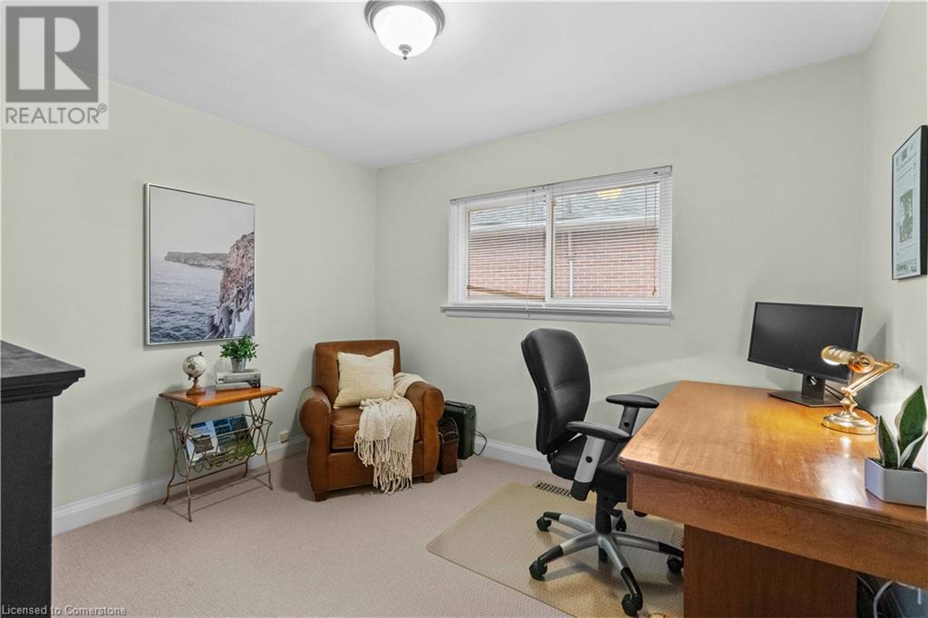 2182 Clarendon Park DriveBurlington, Ontario  L7R 1X1 - Photo 21 - 40677361