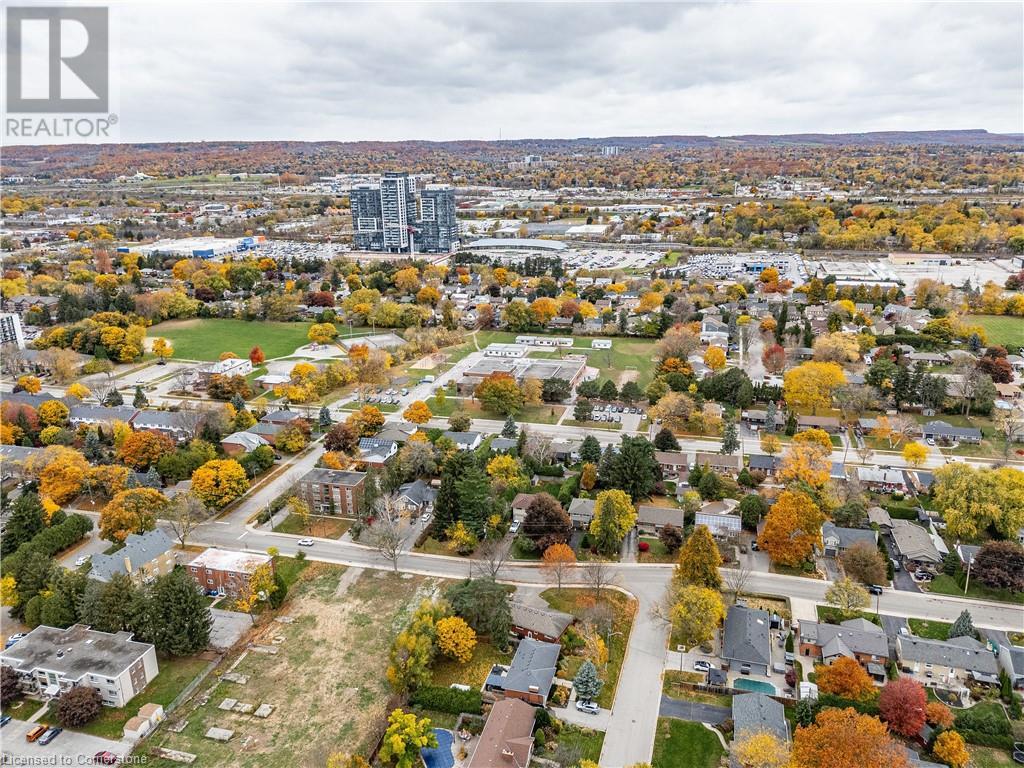 2182 Clarendon Park DriveBurlington, Ontario  L7R 1X1 - Photo 41 - 40677361