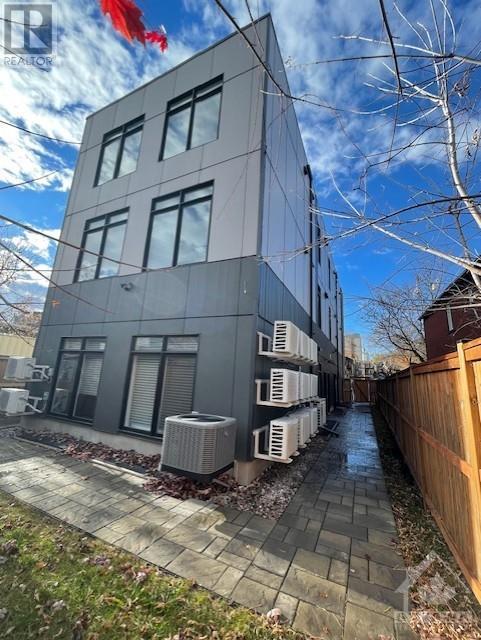 196 Beechwood Avenue EOttawa, Ontario  K1L 8A9 - Photo 9 - X10423253