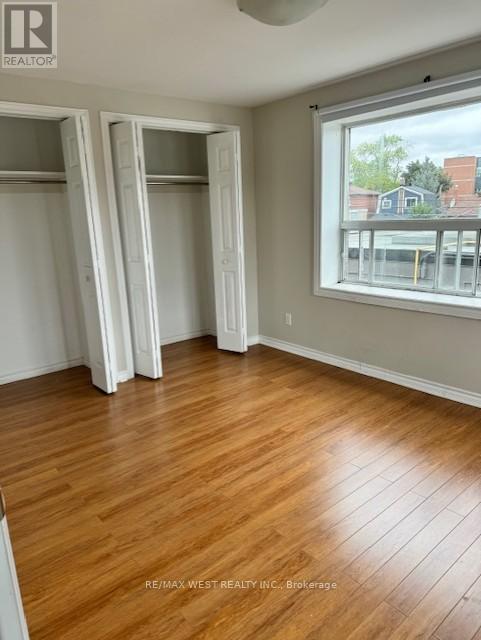 2nd Flr - 2696 St Clair Avenue WToronto (Rockcliffe-Smythe), Ontario  M6N 1M2 - Photo 5 - W10422819