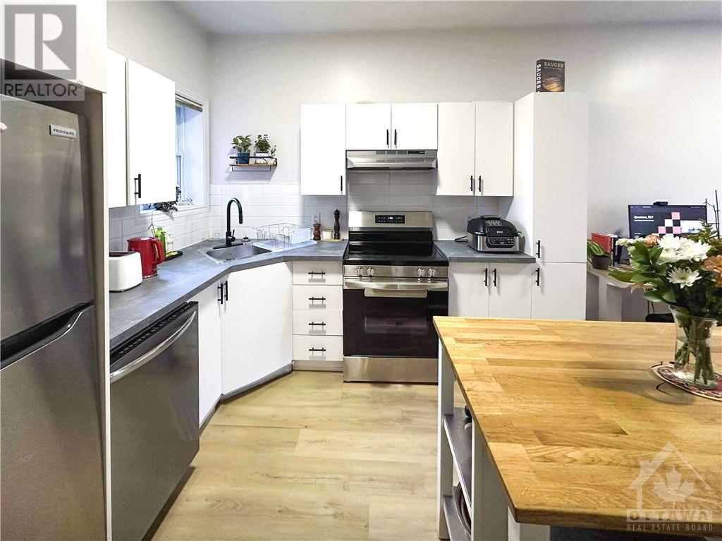 156 Ivy Crescent Unit#1, Ottawa, Ontario  K1M 1X6 - Photo 6 - 1420223
