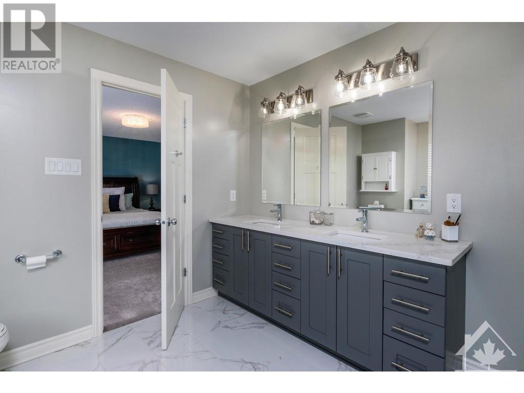 656 Parade Drive, Ottawa, Ontario  K2S 0Y9 - Photo 22 - X10423702