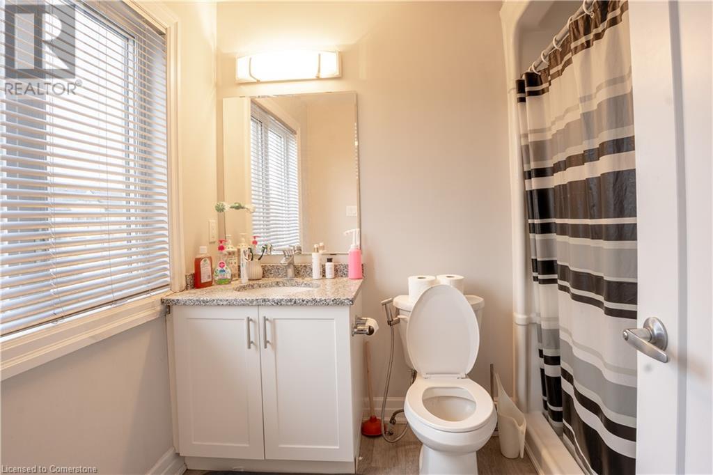 52 Munch AvenueCambridge, Ontario  N1R 0B9 - Photo 13 - 40657487