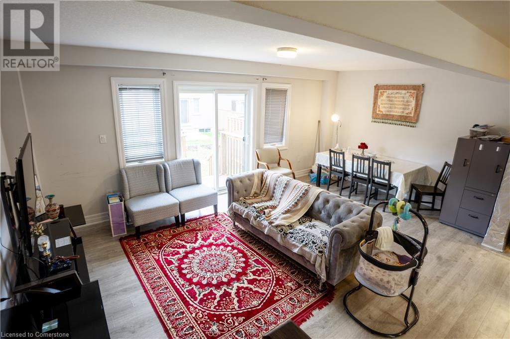 52 Munch AvenueCambridge, Ontario  N1R 0B9 - Photo 5 - 40657487